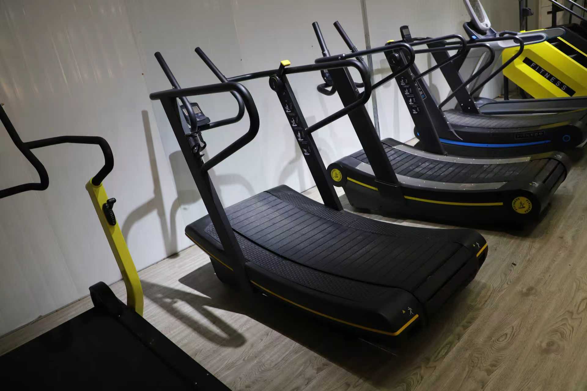 SK Fitness Commercial Curved Unpowered Treadmill - Professional Air Runner for HIIT training
